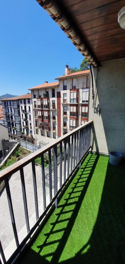 Apartmán Bilbao Sensations.Old Town Exclusive Views&Parking Exteriér fotografie